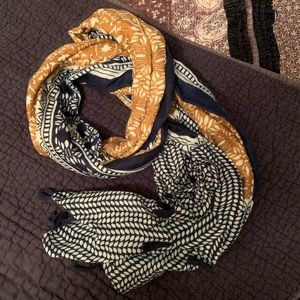 Dressbarn Yellow and Blue Patterned Scarf